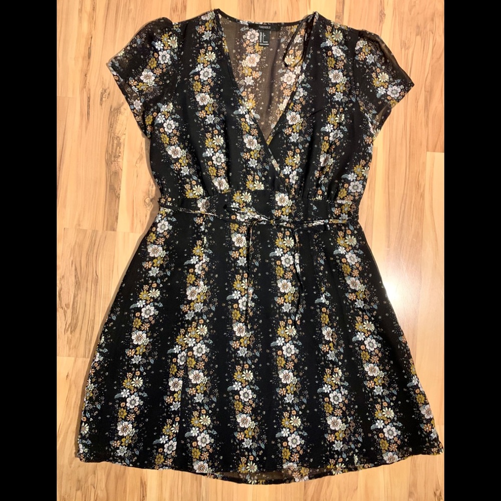 Forever 21 Black Floral Mini Dress
